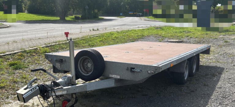 Plattformanhänger mieten